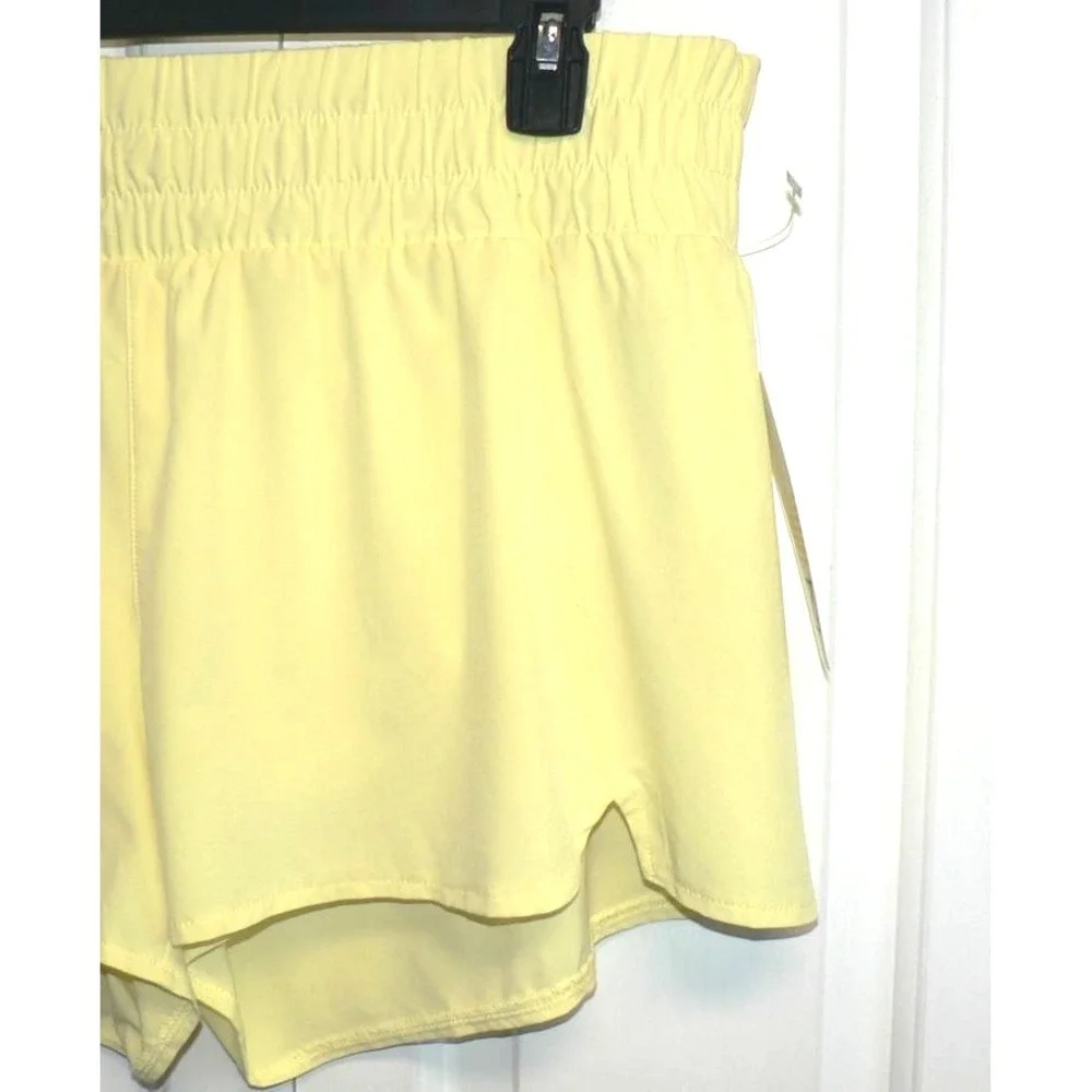 Zella Women's Elastic Wide Waistband Aero‎ Running Shorts in Yellow Elfin 2XL